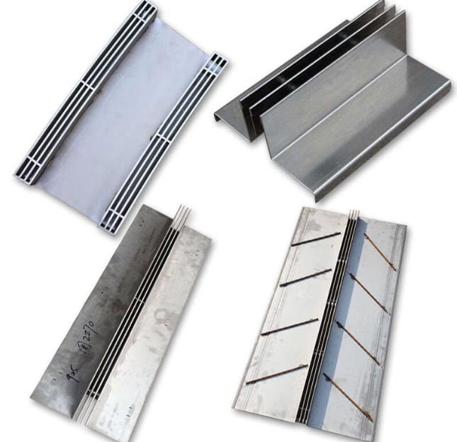 隆安不锈钢缝隙排水沟盖板展示